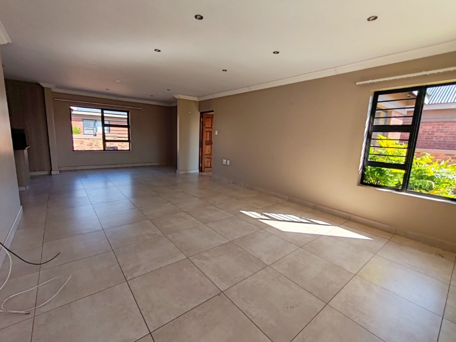 1 Bedroom Property for Sale in Baillie Park North West